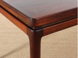 Mid-Century Modern Danish  dining table in Rio rosewood  by Johannes Andersen