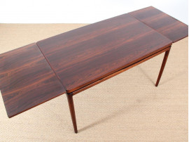 Table de repas scandinaves 4/8 pers. en palissandre de Rio Modèle 94