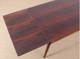 Mid-Century Modern Danish  dining table in Rio rosewood  by Johannes Andersen