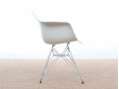 Suite de 4 fauteuils Eames Plastic Armchair DAR blanc 