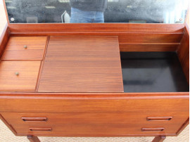 Mid-Century Modern scandinavian dressing table in teak by Arne Wahl Iversen. 