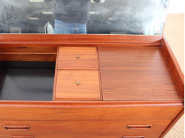 Mid-Century Modern scandinavian dressing table in teak by Arne Wahl Iversen. 