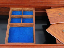 Mid-Century Modern scandinavian dressing table in teak by Arne Wahl Iversen. 