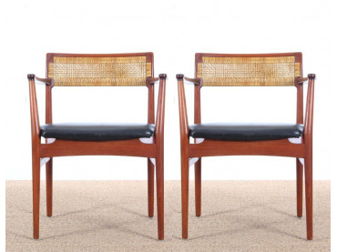 Mid-Century Modern scandinavian pair of armchairs model W26 by Erik Wørts