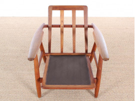 Paire de fauteuils scandinaves modèle "Cigar" GE-240