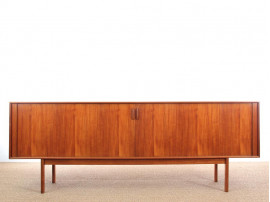 Mid-Century Modern scandinavian sideboard in teak by de Ejner Larsen.