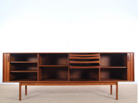 Mid-Century Modern scandinavian sideboard in teak by de Ejner Larsen.