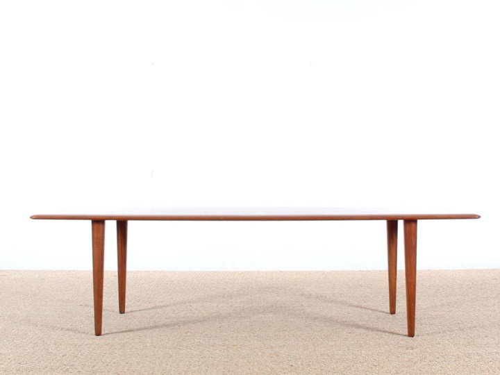 Mid-Century Modern scandinavian coffee table in teak model fd 516 by Hvidt & Mølgaard Nielsen 