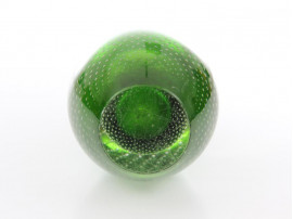 Petit vase en verre vert gunnel Nyman