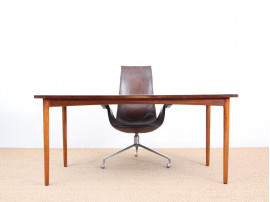 Mid-Century Modern scandinavian dining table in Rio rosewood