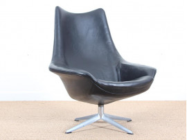 Mid-Century Modern scandinavian lounge chair by Henry Walter Klein