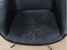 Mid-Century Modern scandinavian lounge chair by Henry Walter Klein