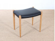 Tabouret scandinave en teck et cuir N° 80 A 