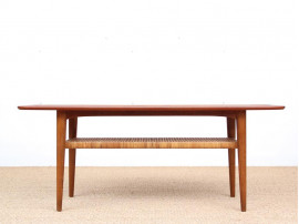 Mid-Century Modern scandinavian coffee table in teak and oak