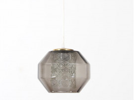 Suspension scandinave en verre fumé