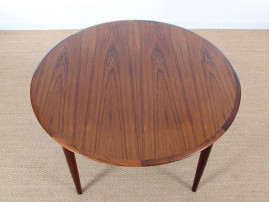 Mid-Century Modern scandinavian dining table in Rio rosewood 4/8 seats