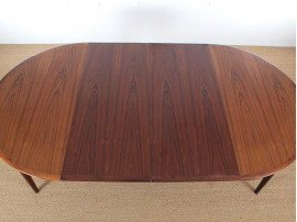 Mid-Century Modern scandinavian dining table in Rio rosewood 4/8 seats