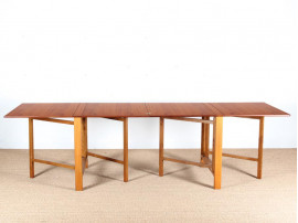 Mid-Century Modern scandinavian Gateleg Table model Maria by  Bruno Mathsson 