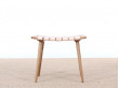 tabouret repose ou pied scandinave en cuir