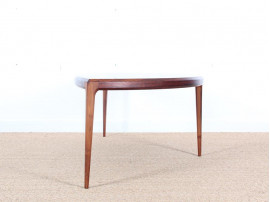 Danish mid-century modern coffe table in Rio rosewood by Johannes Andersen