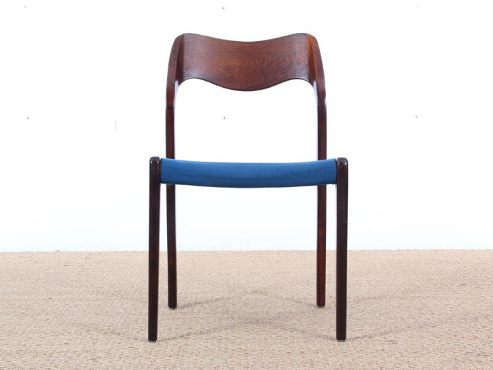 Set of 4 chairs in rosewood, model 71