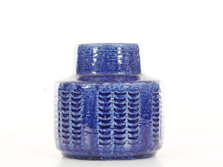 Vase bleu en céramique  