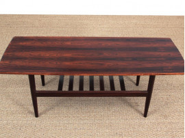 Table basse scandinave en palissandre de Rio.