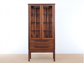 Mid-Century Modern Danish vitrine in rosewood. 