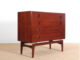 Mid-Century Modern Danish chest of drawers in teak by Arne Hovmand-Olsen 