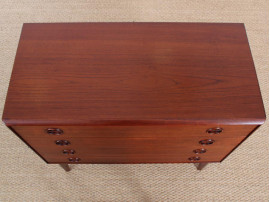 Mid-Century Modern Danish chest of drawers in teak by Arne Hovmand-Olsen 