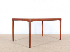 Mid-Century Modern danish extendable dining table in teak by H.W. Klein, 6/8 seats