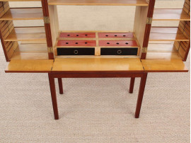 Mid-Century Modern bar-cabinet in teak