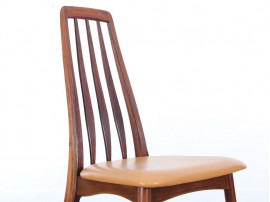 Suite de 6 chaises modèle Eva en palissandre de Rio