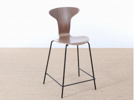 Tabouret de bar scandinave modèle Munkegaard. Nouvelle édition. H 63/77 cm. 