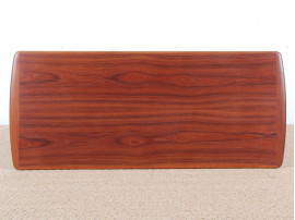 Table basse scandinave en teck.