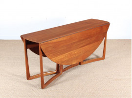 Mid-Century  modern teak  folding dining table by Hvidt and Mølgaard Nielsen model 20/59