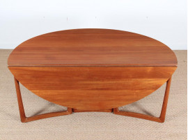 Mid-Century  modern teak  folding dining table by Hvidt and Mølgaard Nielsen model 20/59