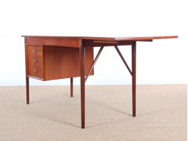 Mid-Century  modern  writting desk in teak