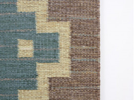 Swedish Rolakan carpet hand woven wool. 240 x 180 cm.