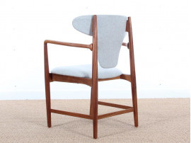 Mid-Century  modern  arm chair in mahogany by Kofod Larsen