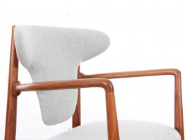 Mid-Century  modern  arm chair in mahogany by Kofod Larsen