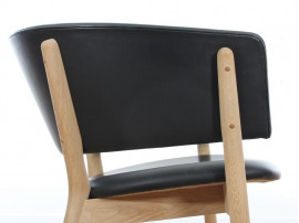 fauteuil scandinave modèle ND83. Nouvelle édition.