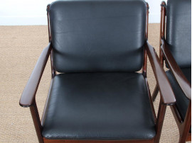 Fauteuil scandinave en acajou modele PJ 112