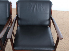 Mid-Century Modern Danish  lounge chair in mahogany model PJ 112 by Ole Wanscher