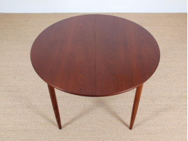 Table de repas scandinave ronde en teck 4/6 pers.  