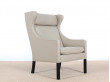 Paire de fauteuils Wing Chair 2204 