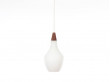 Suspension scandinave en opale et teck