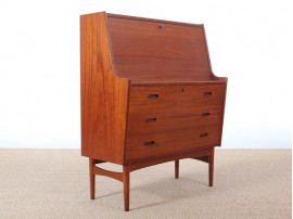 Mid-Century Modern scandinavian secretary in teak by Arne Wahl Iversen.