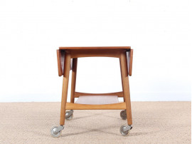 Mid-century modern dansih occasional table by Hans Wegner