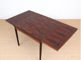 Mid-Century  modern dining table in rosewood 4/6 seats by Poul Hundevad